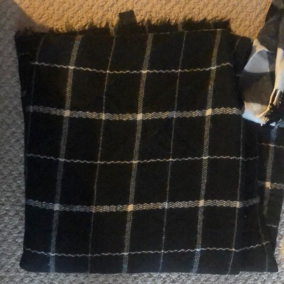 Zara blanket scarf - Picture 1 of 1